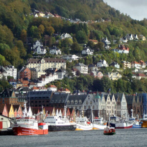Terra de Trolls, Fjords e Aalesund